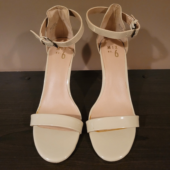 Mix No. 6, Nude Ankle Heel, Size 8.5 - Picture 2 of 4